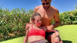 JacquieEtMichelTV Eva Confuses Physical Practices 12 07 2025