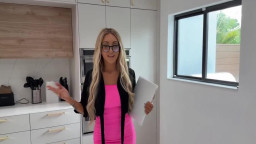 Sarah Harlowe - Realtor Fucks Married Man To Sell This House