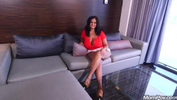 Kailani - Pawg MILF Smothers You With Her Curves