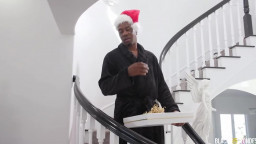 Rissa May - A Huge Present For The Stepdaughter 26 12 2025