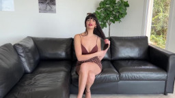 JacquieEtMichelTV Lola 25 Yeras Old Takes On A Challenge That Impressed Her 19 04 2026