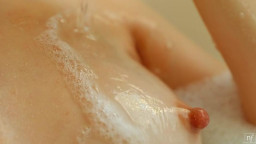 Molly Little - A Bath And Bed 29 04 2026